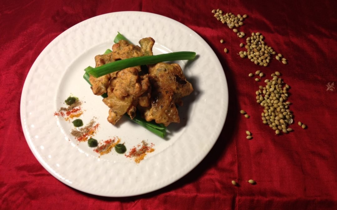 Heaven on a Plate- Crunchy Pakoras with Coriander Chutney